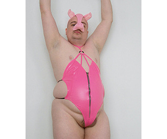piggyloveshumiliation:  A Humiliating Outfit For Piggy  Mistress Lucie has instructed piggy to take 