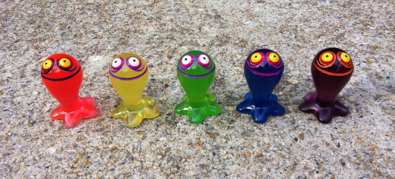 cloesy: My Chuchu figures are now up for sale!! &gt;check it out&lt; Please