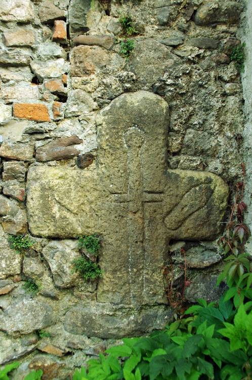 museum-of-artifacts:Cross of conciliation from Poland. In medieval times, conciliation crosses were 