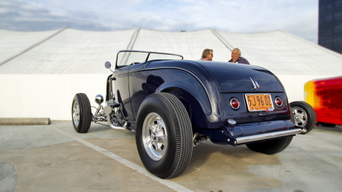 world-on-wheels:  Little Sister Breakfast Club L.A. Petersen Automotive Museum 