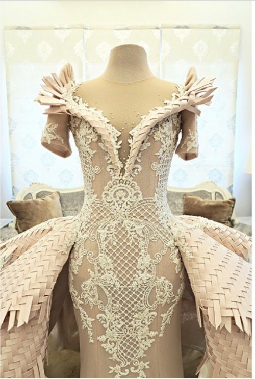 fabulousfashionfreak:  Mak Tumang