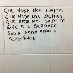 Amor, fez de mim vidraça de banco