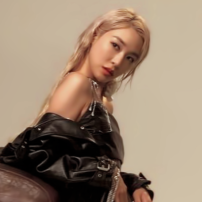 lq tiffany young