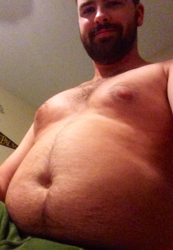 perfcub:  Tummy Tuesday. Big boy edition.