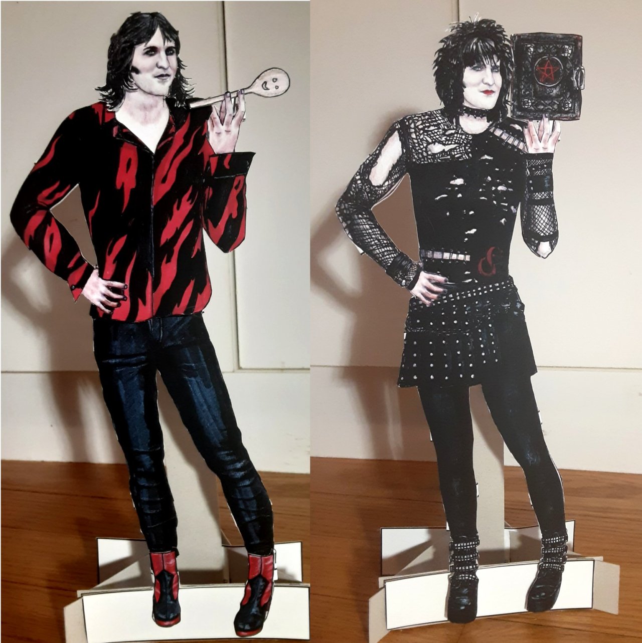 Noel Fielding Paper Dolls Looks amazing!!! *_* Picture Source Author’s Deviantart Fickr