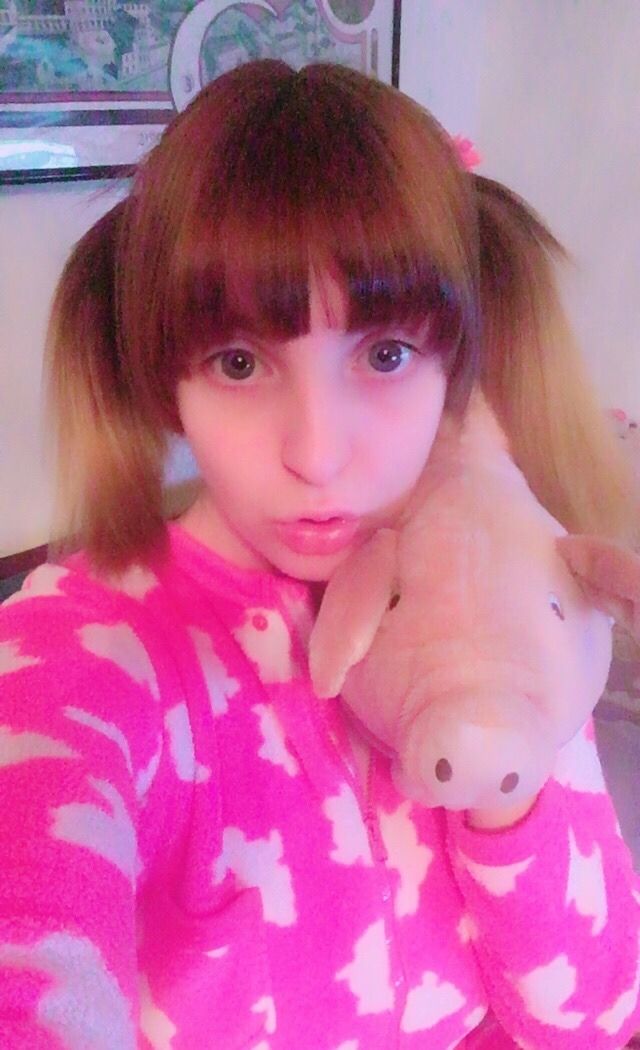 averyconfusingcouple:  💕🌈🐷🌼🎀🍭💕