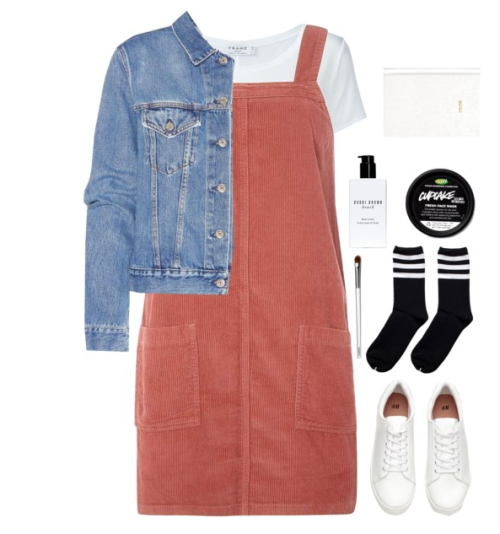 My outfit was featured on Polyvore a few days ago,it made my day.