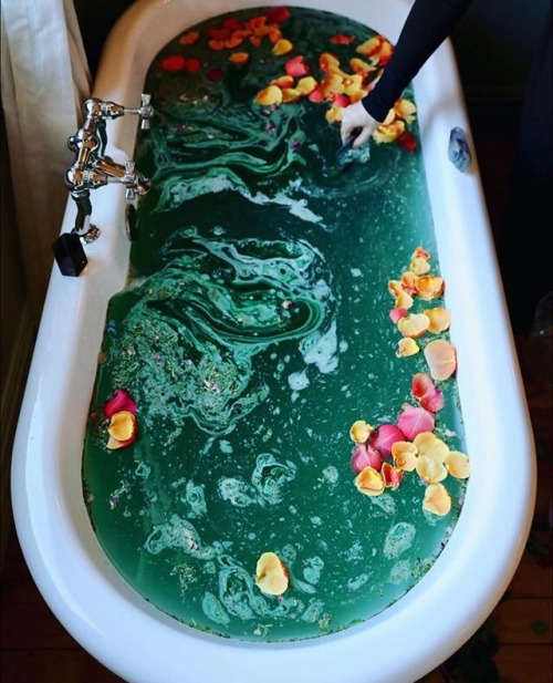 artisticlog: Green bath ✨