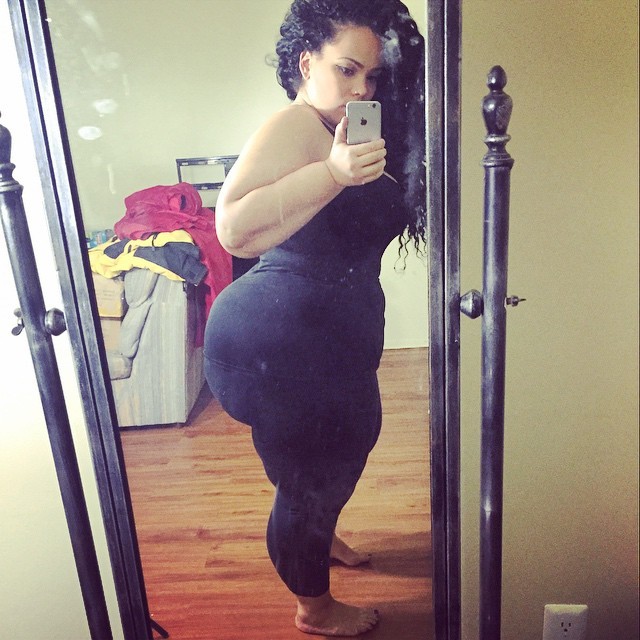 allthingsbootiful:  lisaturtle 