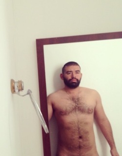 tapatiosinnaked:  Oso