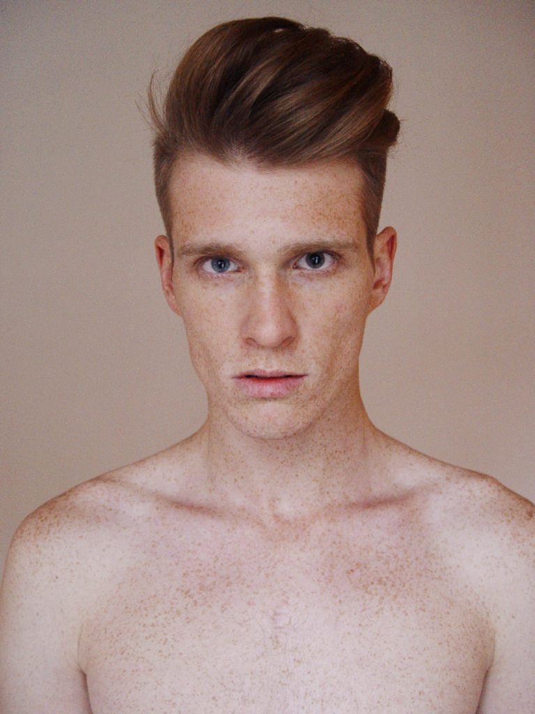 vispreeve: models: Noel Kristof 