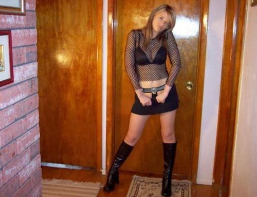 Her boyfriend wouldn’t date her unless she agreed to lock up her pussy and become his anal onl