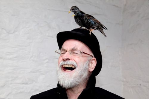 jaimejimmyjamesjamieson:RIP Terry Pratchett. (28 April 1948 – 12 March 2015)“Terry 