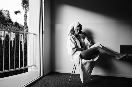 sirneave:  muse Neave Bozorgi