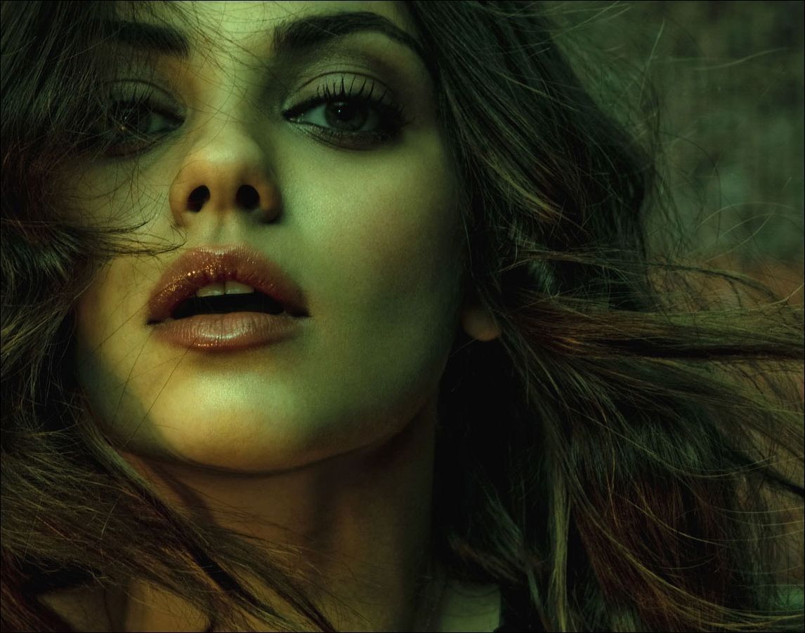dany-where:    Mila Kunis