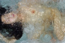 sonjabarbaric:  Noriko Yabu, Suisou  self portraits underwater