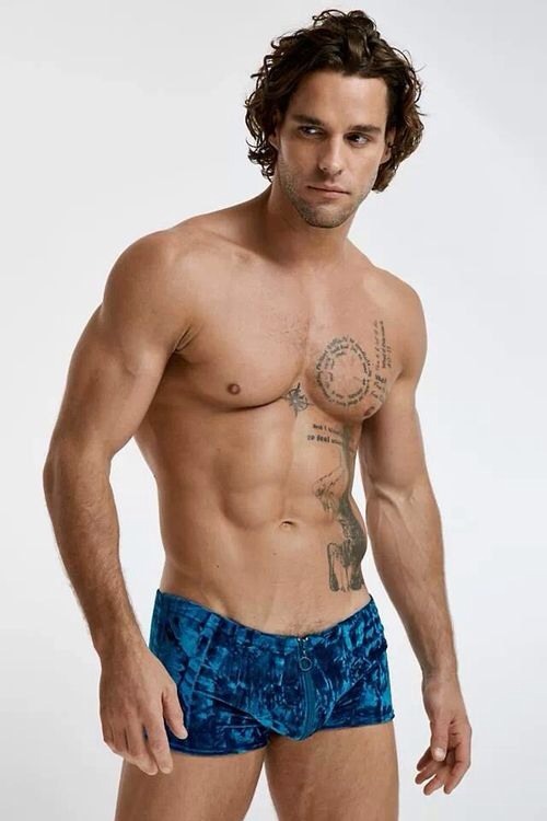 justagaymarriedcouple:  Follow us at http://justagaymarriedcouple.tumblr.com 