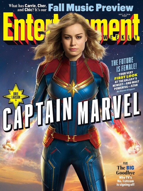 morepopcornplease:FIRST LOOK at Captain Marvel on EW We have Skrulls, people!