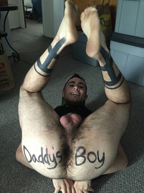 foralphasglory: melbournealpha: I want more submissions like this with ‘Melbourne Alpha’s Slave’ o