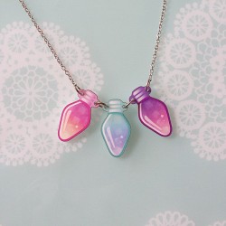 galactic-castle:  Lovely Lights necklace