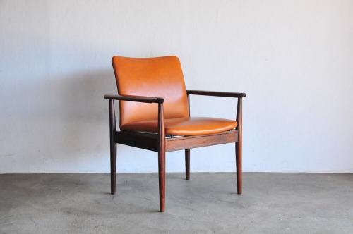 The ‘Diplomat’ chair by Danish architect and one of the finest furniture designers of the last centu