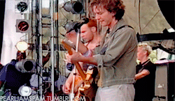 pearljamspam:  Pinkpop 2000 