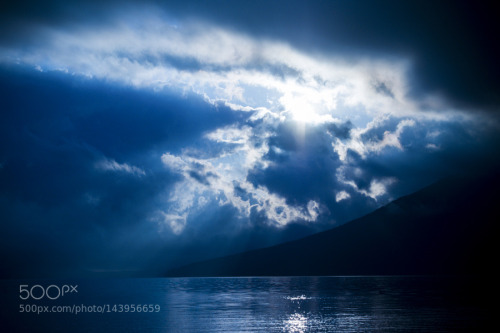 Hope by tomohiromino