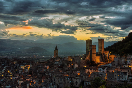 Pacentro (Abruzzo, Italy) by Davide Romanelli