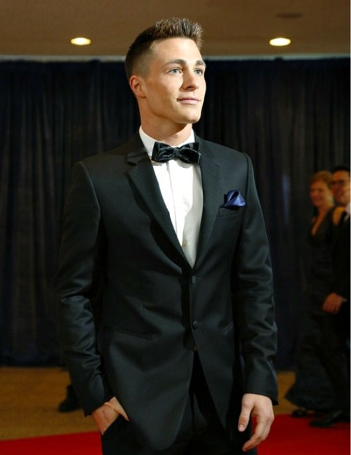 demondickhotbidom: Colton Haynes Suave and Sexy in a Suit.