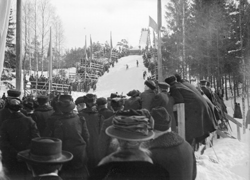 back-then: Ski jumping in Alppila, Helsinki c. 1900 Source: The Society of Swedish Literature in Fin