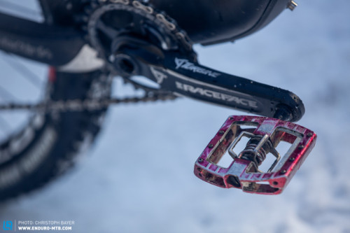 enduromtbmag: Pedal of choice: the Crankbrothers Mallet