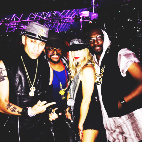 » the black eyed peas at coachella 2015 {1/3}