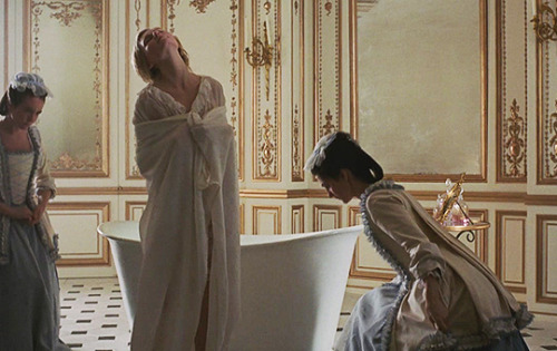 “ Marie Antoinette (2006)
”