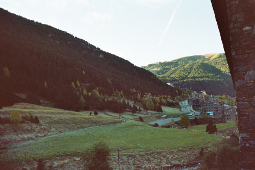 laiapallares: Andorra. October 2015. Camera: Pentax P30n Film: Kodak Color Plus 200 ISO 35mm