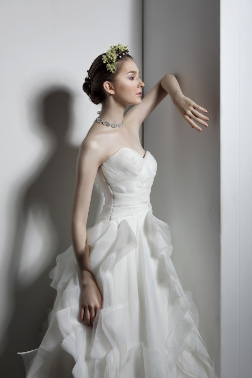 Executive: Yishie LinPhotography: Vic Ku (Jiahua Studio)Model: Olya Tagintseva (FMI)Makeup &amp;