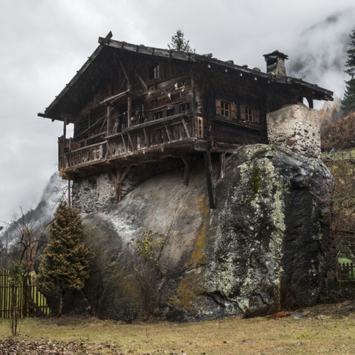 cabinporn: Val D'Ultimo in South Tyrol, Italy More than 150 years ago this house was built on ground