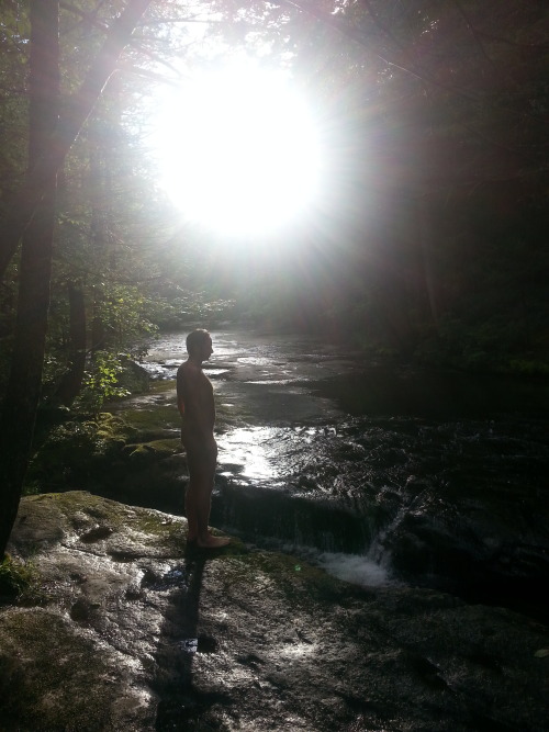 nomadicnudist: A #nude shot of me #skinnydipping this afternoon. Nice shot.