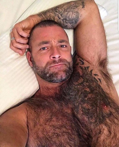 https://64.media.tumblr.com/63db6349034aee94ee72a29d3ebe06cd/1fc0278634b739d4-e8/s500x750/96257e3f1036f13adf1e93dffbb4e91c4172c854.jpg