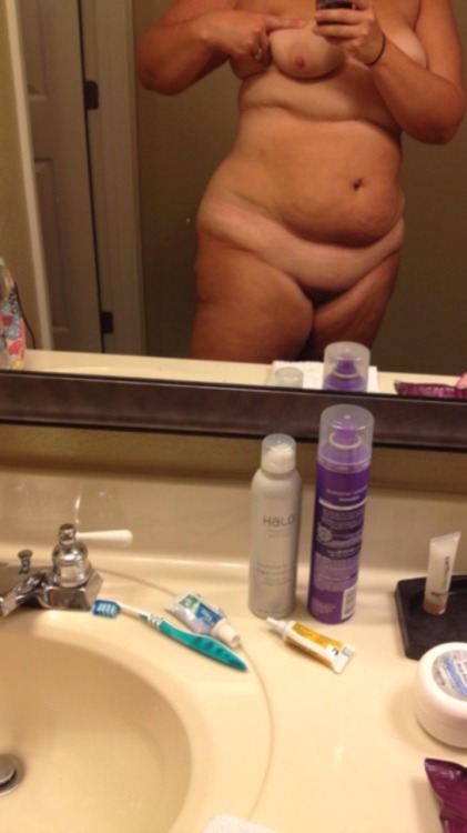 newalbany83: Quick pic before I get in the tub