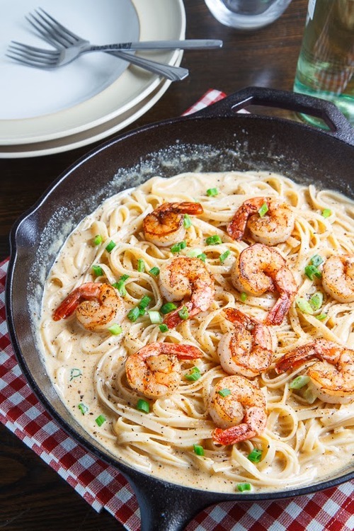 housewifeswag:  bre-smith:  Closet Cooking: Cajun Shrimp Fettuccine Alfredo on We