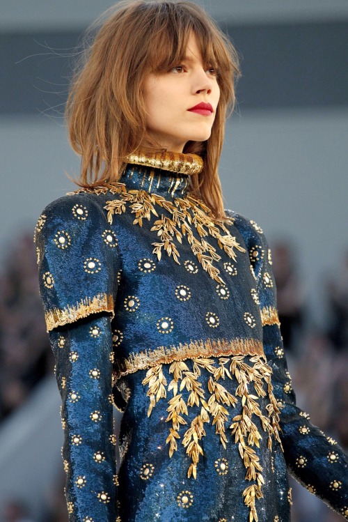 covet-couture: Chanel, Fall/Winter 2010-2011 Couture