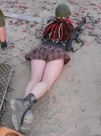 sexygungirls:  Female?  18+?  Sexy?  Have a pic of yourself with a gun? Submit