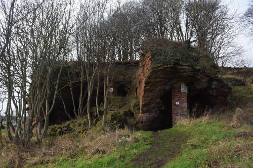 Wemyss Caves, FifeWe recently visited a set of caves along the coast of Fife, located near the villa