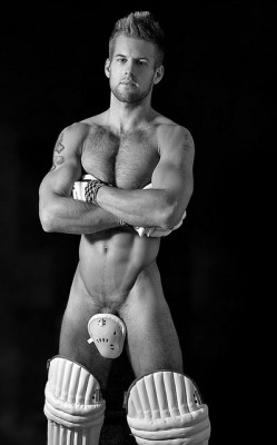 foz73:  http://foz73.tumblr.com/   In my dreams&hellip; I would play all day with him.