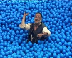 honeyhardcandy:  pretentiousendeavour:   onthedocksoftortuga: This is the best thing