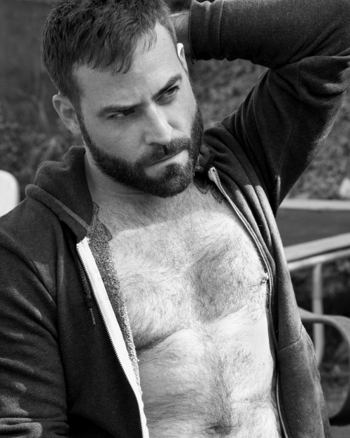  My two hairy men blogs: http://sambrcln.tumblr.com/archive http://hairysex.tumblr.com/archive