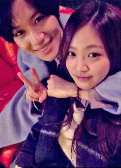 Son Na Eun (A Pink) and Taemin (SHINee) - Selcas