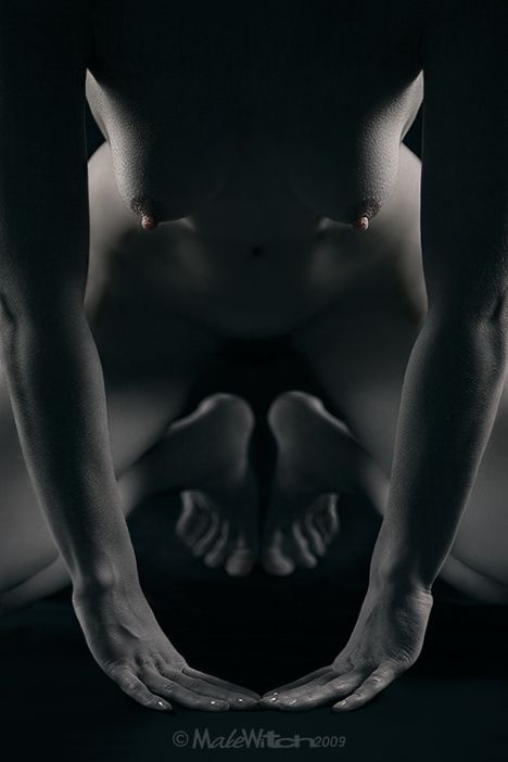 bigboydownunder:  Follow me on - bigboydownunder.tumblr.com - for more classy nudes