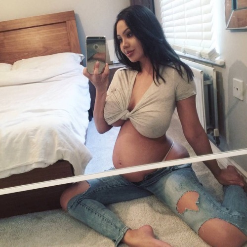 Porn Pics breddeep: pregnantsexytime:  pregnant demi