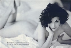 style-beauty-passion:  Sherilyn Fenn, goddess